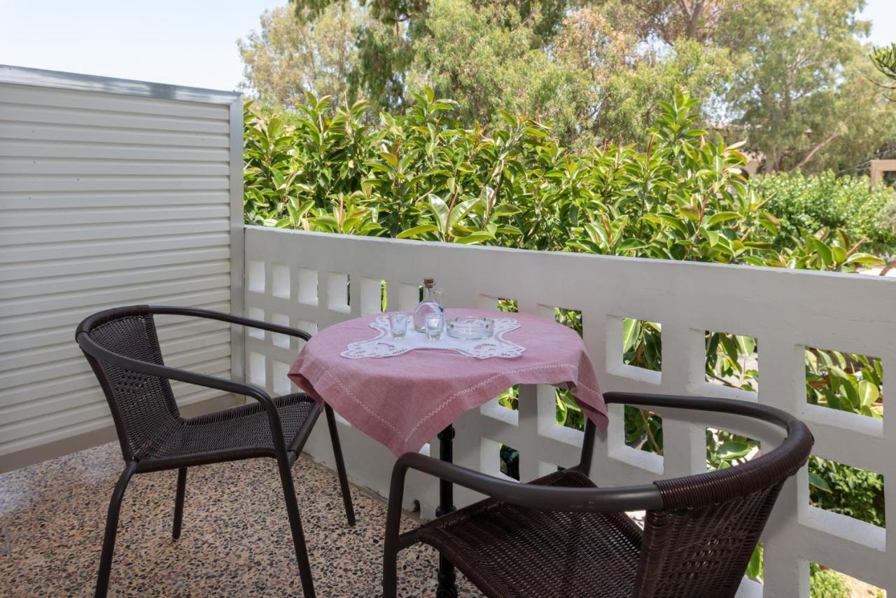 Haris Rooms Georgioupoli Exterior foto